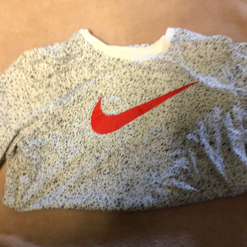 Boys Nike XL T-shirt